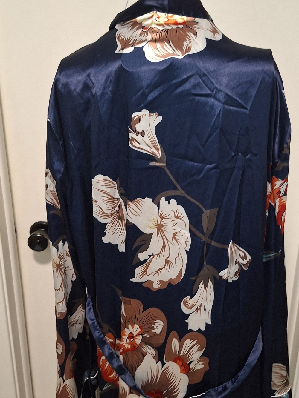 Satin Kimono Belted Women's Robe Navy Blue With Beige And Brown Flowers Silky XL - Picture 4 of 9